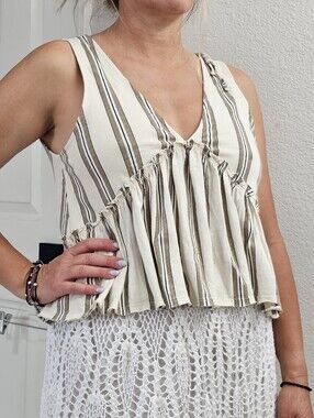 1/2 Off Cute American Eagle Cream Striped Vneck Tie Back Tank Top Low Back Med.